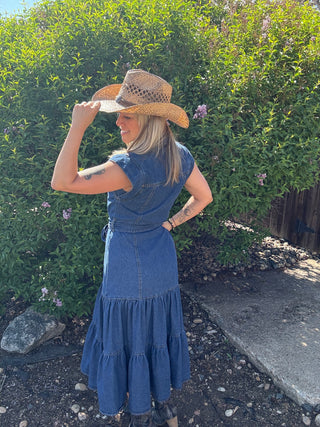 Cowgirl Belted Button Up Tiered Midi Denim Dress Small (2/4) Cowgirl Belted Button Up Tiered Midi Denim Dress Small (2/4)